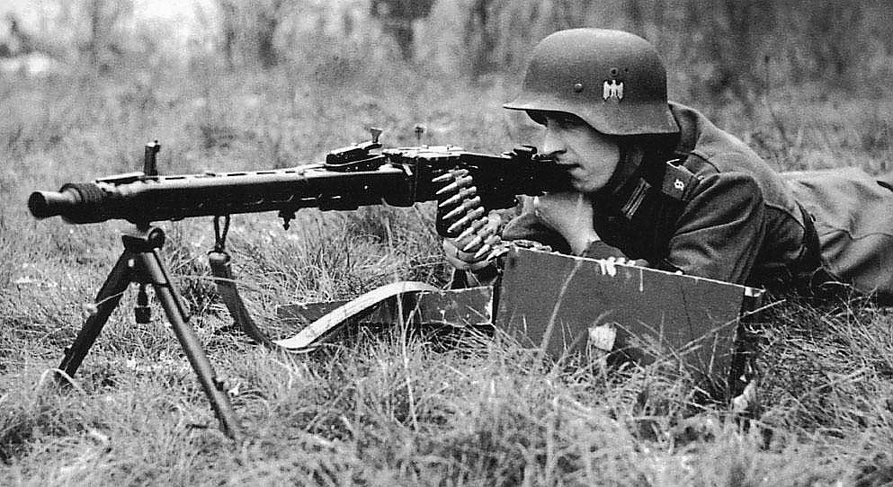 Impressive rate of fire and reliability. Why was the German MG.42 the best machine gun of the Second World War?