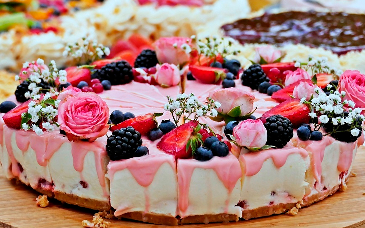 Top 7 most expensive cakes in history