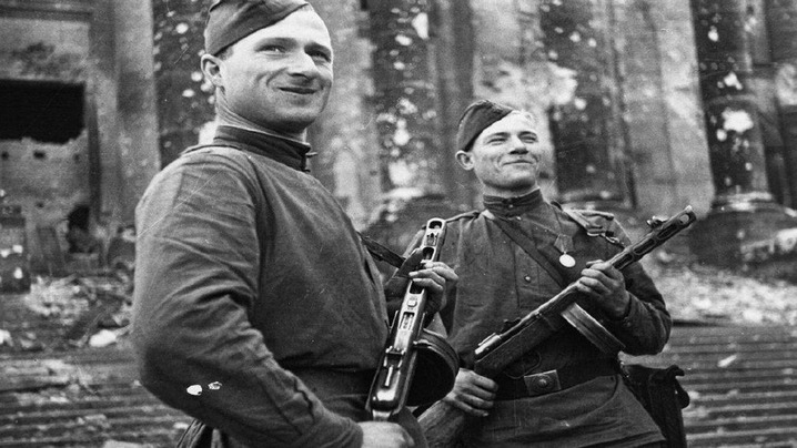 Top 5  Heroes of the Second World War2